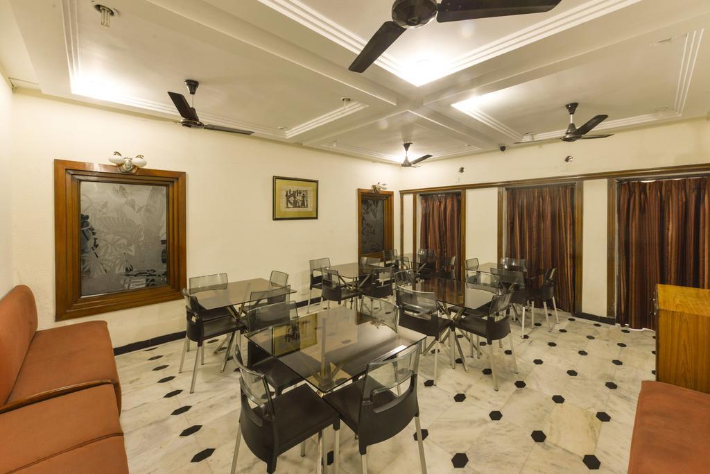 Fabexpress Camac Plaza Kolkata Exterior photo